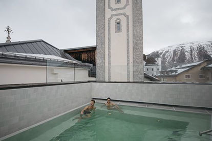 Mineralbad & Spa Samedan + Gutschein Tageseintritt Baderitual und private Garderobe 